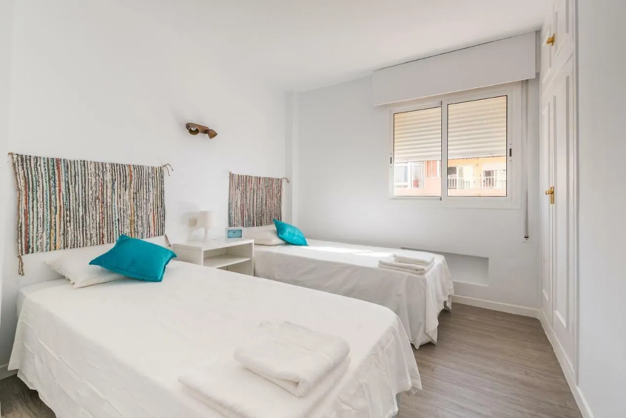 103 Paseo Maritimo Rey De Espana Fuengirola 0*,