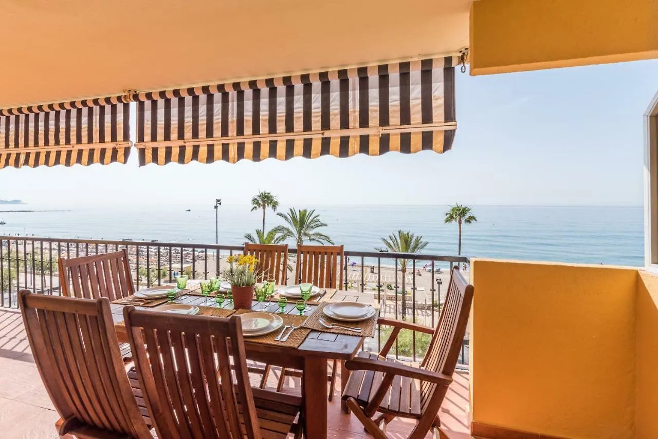 פואנגירולה 103 Paseo Maritimo Rey De Espana